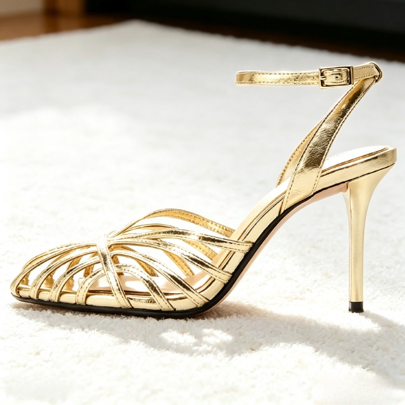 Sandal Hak Tinggi Wanita Model - Metallic Heel Sandal ulasan dan harga