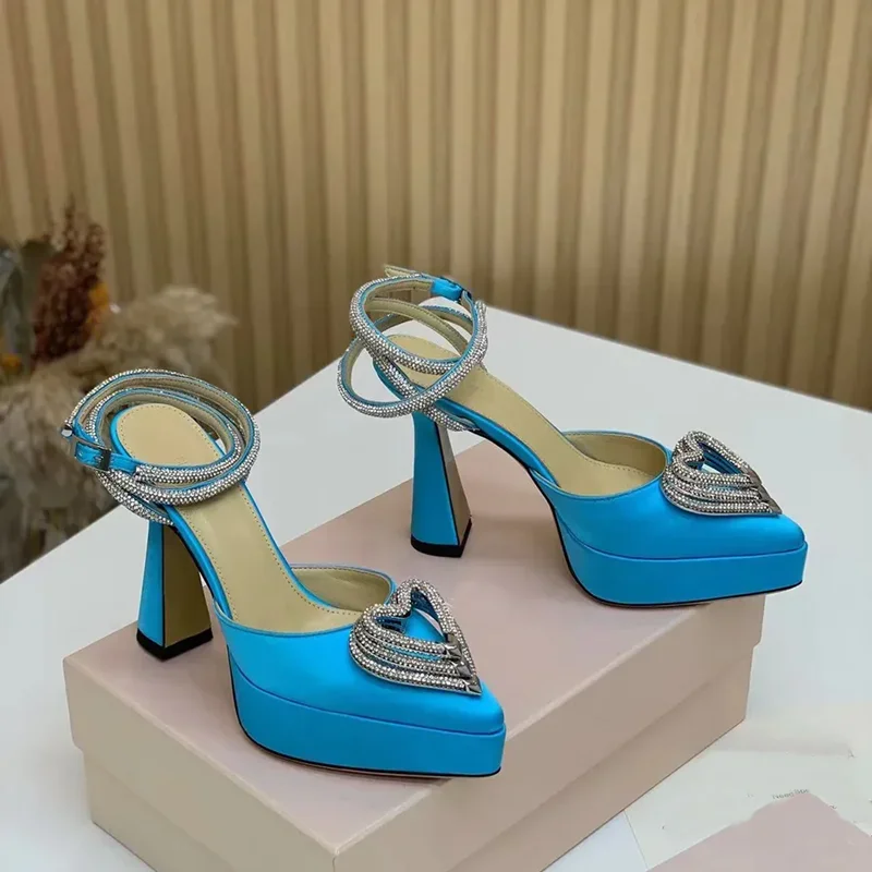 Sandal Dekorasi Cinta Kristal  - Metallic Heel Sandal ulasan dan harga